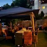 Happyhome Bahnhofnah Gemuetlich Familiaer アルンシュタット