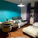 アパート Happyhome Bahnhofnah Gemuetlich Familiaer