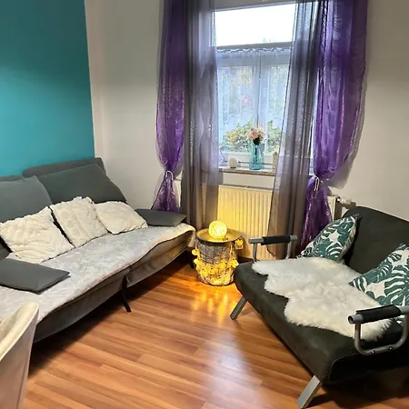 Apartment Happyhome Bahnhofnah Gemütlich Familiär *