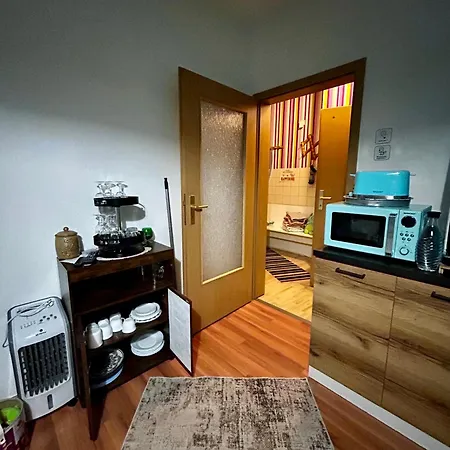 Apartment Happyhome Bahnhofnah Gemütlich Familiär