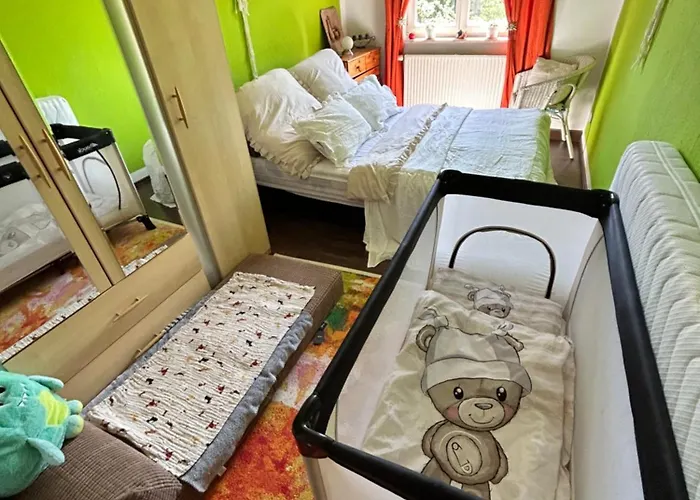 Happyhome Bahnhofnah Gemuetlich Familiaer アルンシュタット