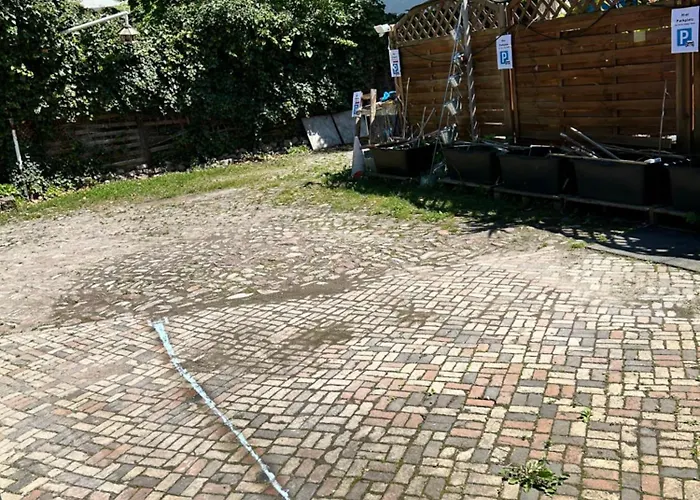 Happyhome Bahnhofnah Gemuetlich Familiaer *