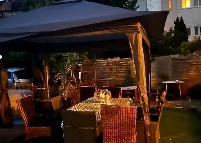 Happyhome Bahnhofnah Gemuetlich Familiaer アルンシュタット