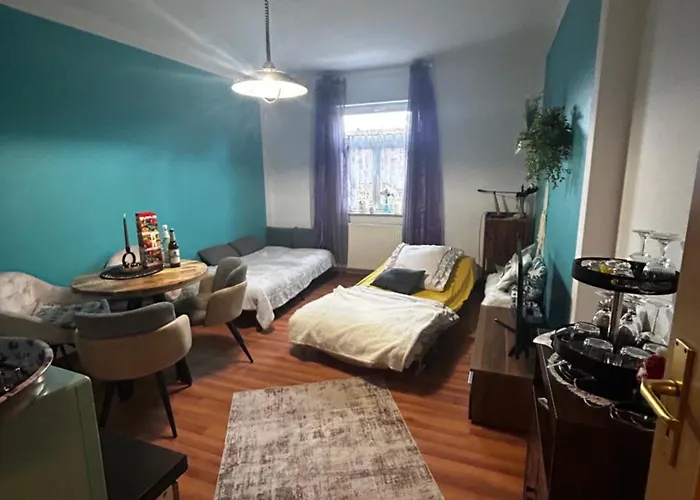 Happyhome Bahnhofnah Gemuetlich Familiaer アルンシュタット