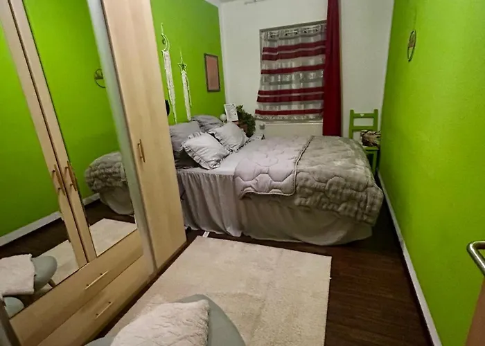 Happyhome Bahnhofnah Gemuetlich Familiaer アパート